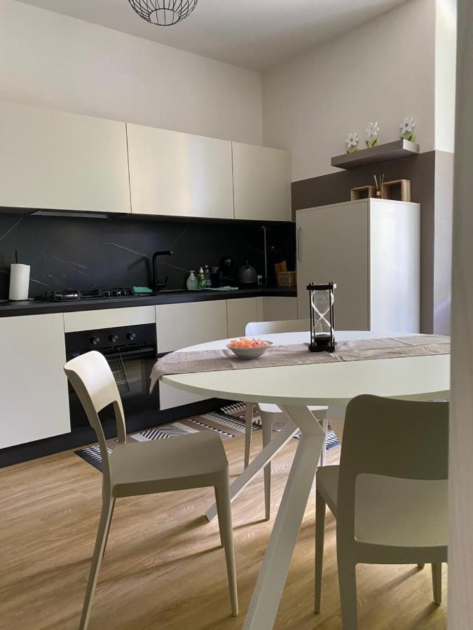 Casa Di Carlo Apartment Паланца Екстериор снимка